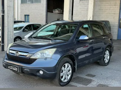 Usata Honda CR-V Exclusive 140 CV (102 kW) 2009 Grigio SUV