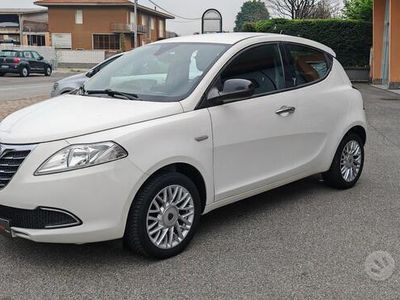 usata Lancia Ypsilon 1.2 69 CV 5 porte S/Stop Edition Un