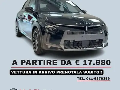 Nuova Lancia Ypsilon 101 CV (74 kW) 2026 Other Utilitaria