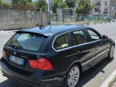 usata BMW 320 320 d Touring Attiva 184cv