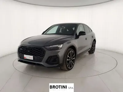 Usata Audi Q5 S-line plus 204 CV (150 kW) 2023 Grigio SUV