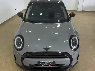 Usata Mini Cooper Classic 136 CV (100 kW) 2022 Grigio Utilitaria