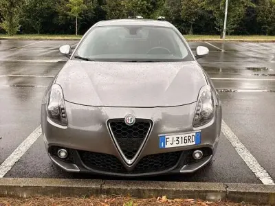 Usata Alfa Romeo Giulietta Super 120 CV (88 kW) 2017 Utilitaria