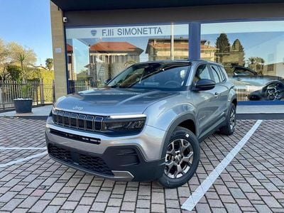 Nuova Jeep Avenger Longitude 101 CV (74 kW) 2025 Grigio SUV