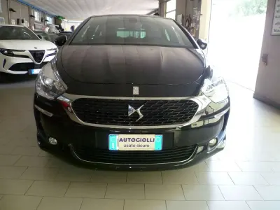 Usata DS Automobiles DS5 Sport Chic 181 CV (133 kW) 2016 Nero Utilitaria