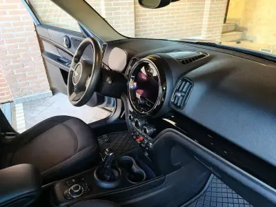 Usata Mini Cooper Countryman Essential 136 CV (100 kW) 2022 Grigio SUV