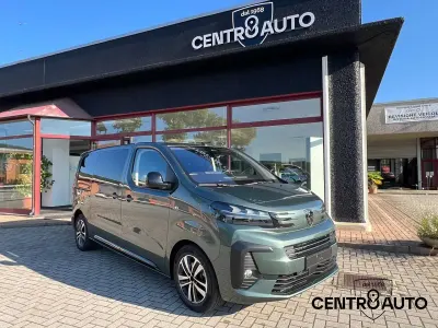 Nuova Peugeot Traveller Business-Line 179 CV (131 kW) 2026 Verde kapari Monovolume