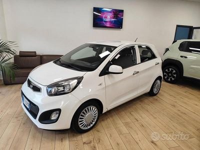 Usata Kia Picanto 66 CV (48 kW) 2017 Bianco Utilitaria