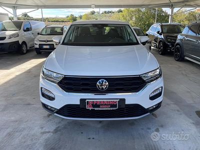 Usata VW T-Roc Business 150 CV (110 kW) 2021 Bianco SUV