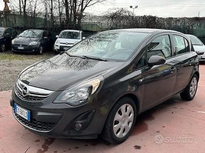 Usata Opel Corsa 85 CV (62 kW) 2015 Grigio Utilitaria