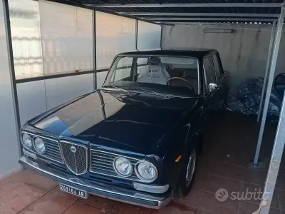 Usata Lancia 2000 1970 Blu Berlina