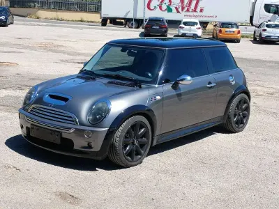 Usata Mini Cooper S 163 CV (119 kW) 2003 Grigio Utilitaria