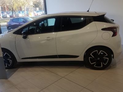 Usata Nissan Micra Acenta 92 CV (67 kW) 2022 Bianco Utilitaria