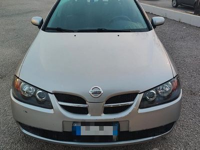 Usata Nissan Almera 98 CV (72 kW) 2005 Grigio Berlina