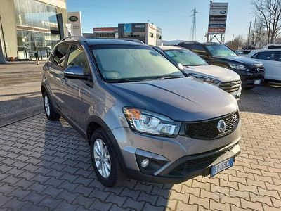 Usata SsangYong Korando 150 CV (110 kW) 2014 Grigio SUV