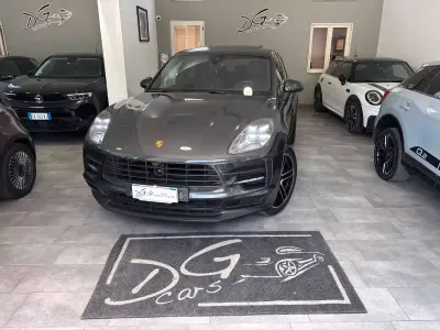 Usata Porsche Macan 245 CV (180 kW) 2020 Grigio SUV