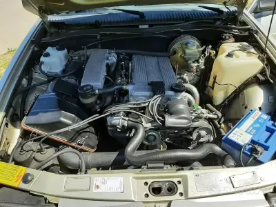 Usata Alfa Romeo 75 148 CV (108 kW) 1990 Berlina
