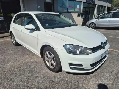 Usata VW Golf VII Trendline 90 CV (66 kW) 2016 Bianco Berlina