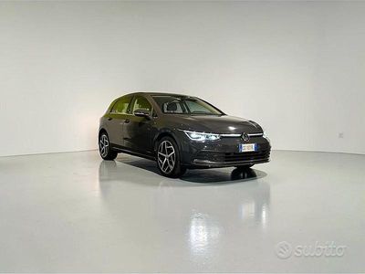 Usata VW Golf VIII Style 204 CV (150 kW) 2021 Grigio Berlina