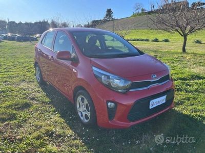 Occasion Kia Picanto Active 67 ch (49 kW) 2019 Rouge Citadine