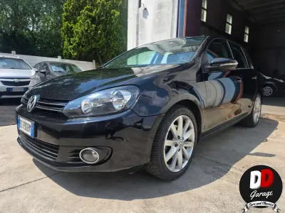 Usata VW Golf VI Highline 122 CV (89 kW) 2010 Nero Utilitaria