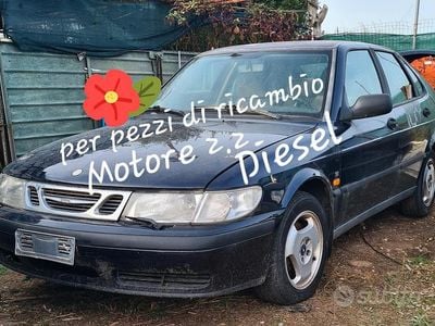 Usata Saab 9-3 116 CV (85 kW) 2000 Blu Berlina