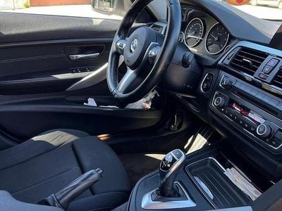 Begagnad BMW 320 Sport Line 184 HK (135 kW) 2014 Vit Kombi