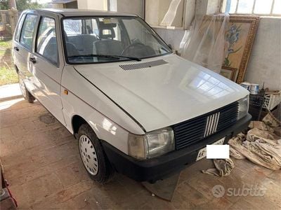 Käytetty Fiat Uno 45 HP (33 kW) 1989 Valkoinen Viistoperä