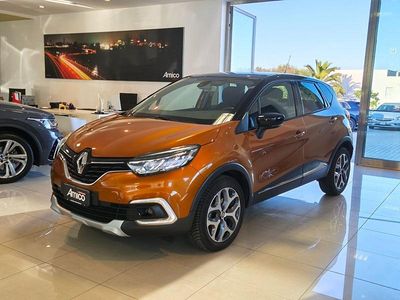 Usata Renault Captur Intens 90 CV (66 kW) 2017 Marrone SUV