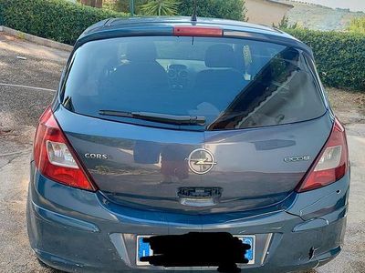 Usata Opel Corsa 90 CV (66 kW) 2010 Blu Utilitaria