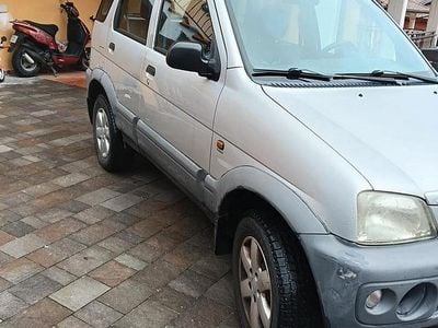 Usata Daihatsu Terios 2003 Grigio SUV