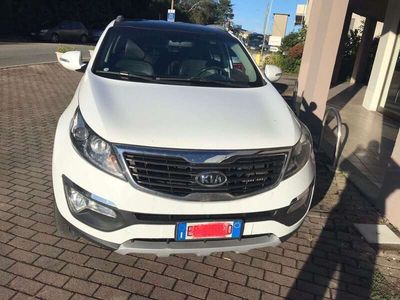 Usata Kia Sportage Active 116 CV (85 kW) 2011 Bianco pastello SUV