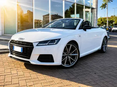 Usata Audi TT Roadster S-Line 184 CV (135 kW) 2017 Cabrio