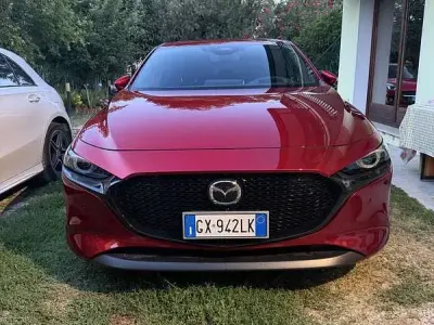 Usata Mazda 3 Comfort 186 CV (136 kW) 2025 Rosso Berlina
