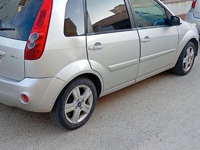 Usata Ford Fiesta 90 CV (66 kW) 2008 Utilitaria
