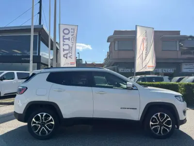 Usata Jeep Compass Limited 140 CV (102 kW) 2020 Bianco SUV