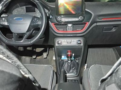 Usata Ford Fiesta ST-Line 120 CV (88 kW) 2018 Nero Utilitaria