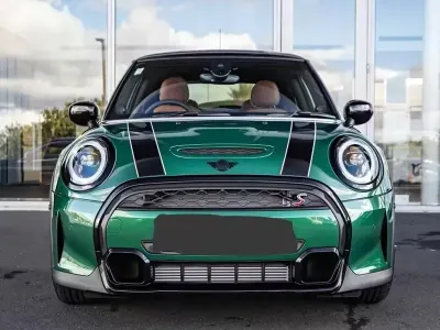 Usata Mini Cooper S 178 CV (130 kW) 2022 Verde Utilitaria