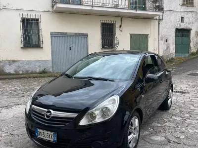 Usata Opel Corsa Enjoy 80 CV (58 kW) 2007 Nero Utilitaria