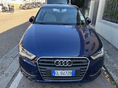 Usata Audi A3 Attraction 110 CV (80 kW) 2015 Blu/azzurro Berlina