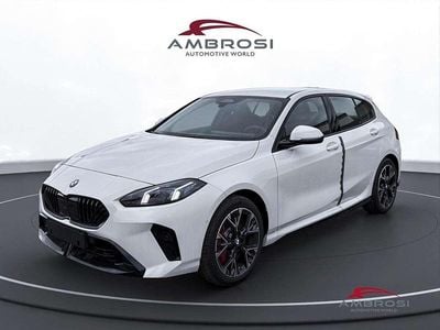 Nuova BMW 116 M Sport 122 CV (89 kW) 2025 Alpin white pastello Utilitaria