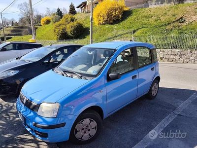 Usata Fiat Panda Active 54 CV (39 kW) 2005 Blu Utilitaria