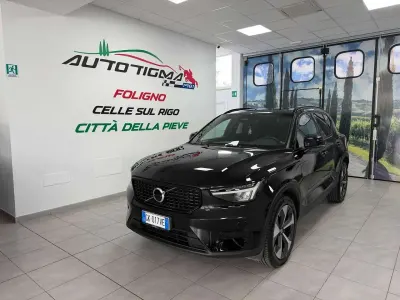 Usata Volvo XC40 Plus 163 CV (119 kW) 2022 Nero SUV