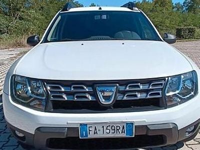 Usata Dacia Duster 110 CV (80 kW) 2015 Bianco SUV