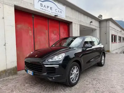 Usata Porsche Cayenne 250 CV (183 kW) 2015 Nero SUV