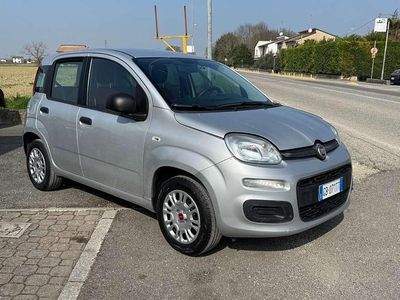 Usata Fiat Panda Pop 69 CV (50 kW) 2020 Argento Utilitaria