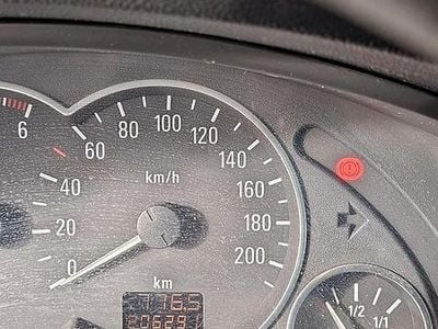 Usata Opel Meriva 76 CV (55 kW) 2004 Grigio Monovolume