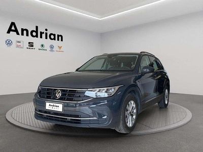 Usata VW Tiguan Life 150 CV (110 kW) 2023 Grigio SUV