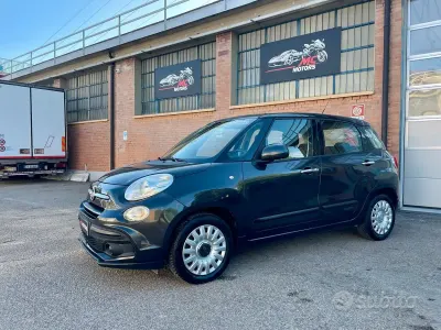 Usata Fiat 500L Lounge 120 CV (88 kW) 2018 Full grey Monovolume