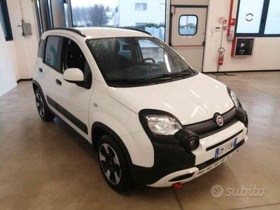 Usata Fiat Panda Cross Cross 69 CV (50 kW) 2023 Bianco Utilitaria